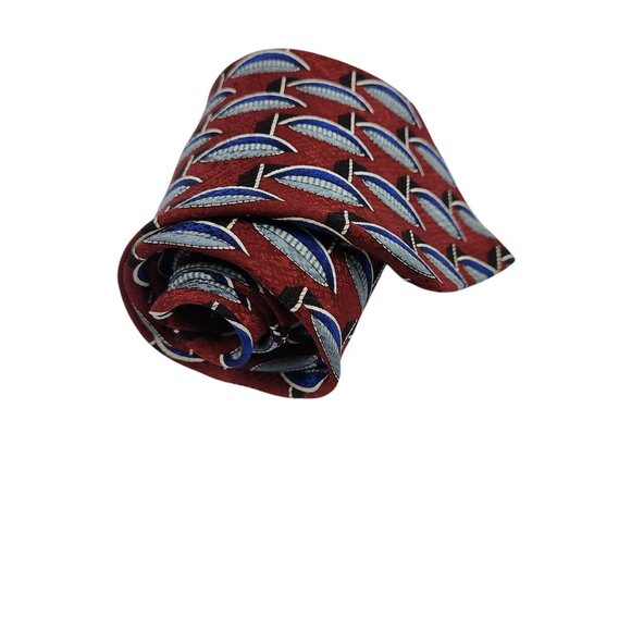 Vintage XYZ Inc 100% Silk Red Tie With Geometric Oval Pattern - Picture 4 of 6